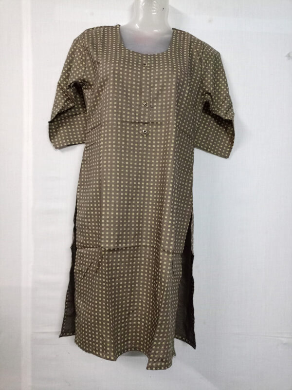 Branded Women's Rayon Kurti top with Round Neck